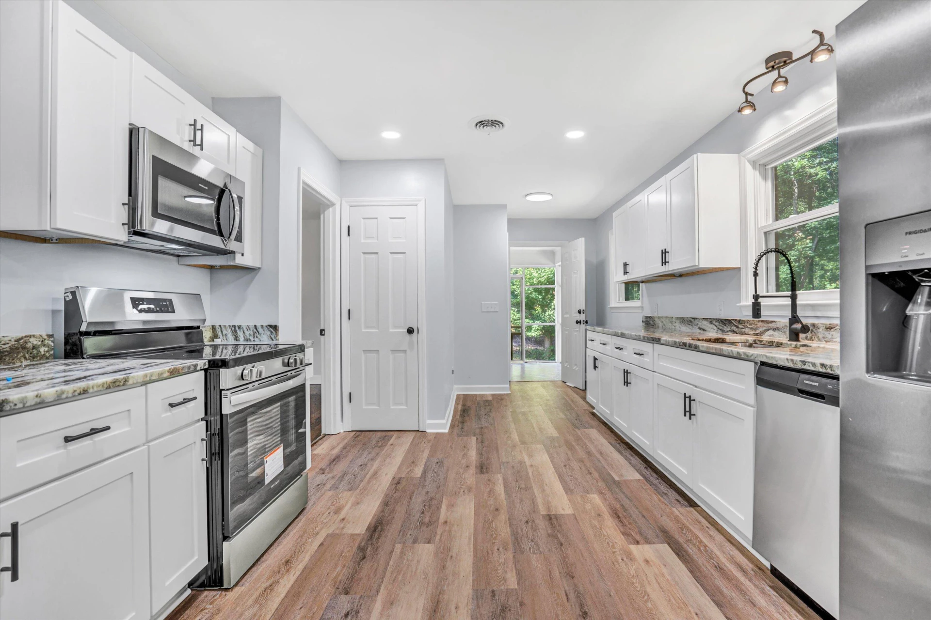 112 Owens DR - Photo 8