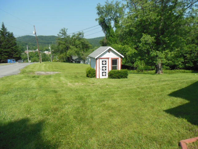 1554 Blanton AVE - Photo 4