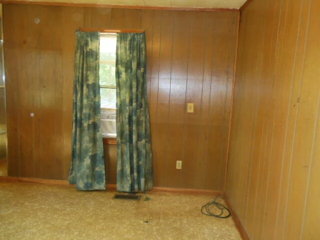 1554 Blanton AVE - Photo 7