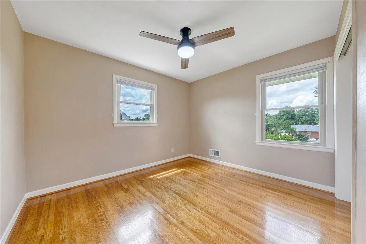 214 Preston AVE - Photo 19
