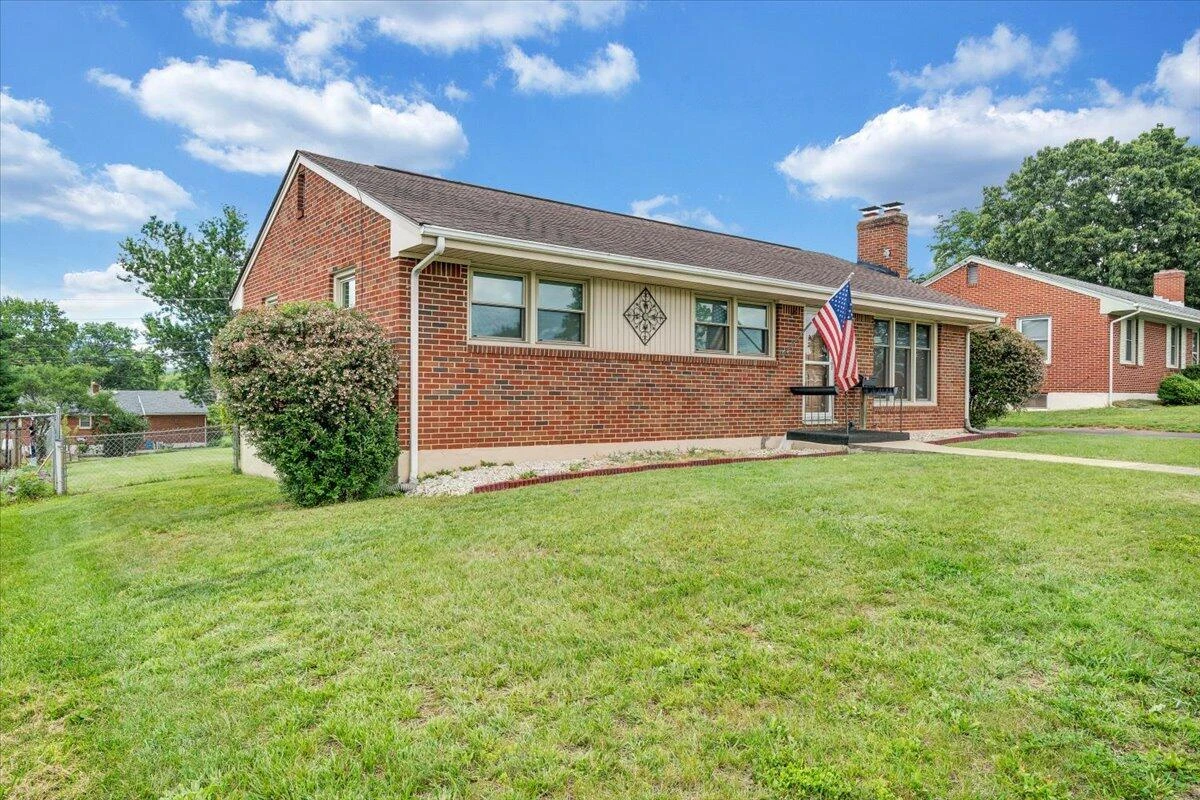 214 Preston AVE - Photo 39