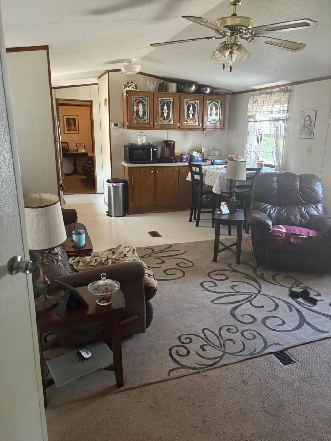 208 Crossing LN - Photo 2