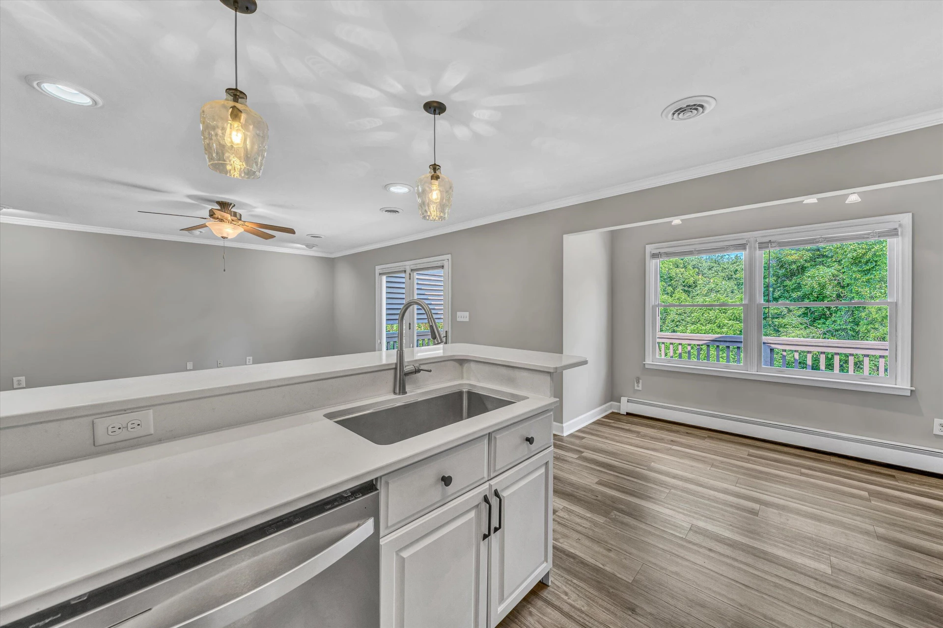 395 Middle Valley RD - Photo 17