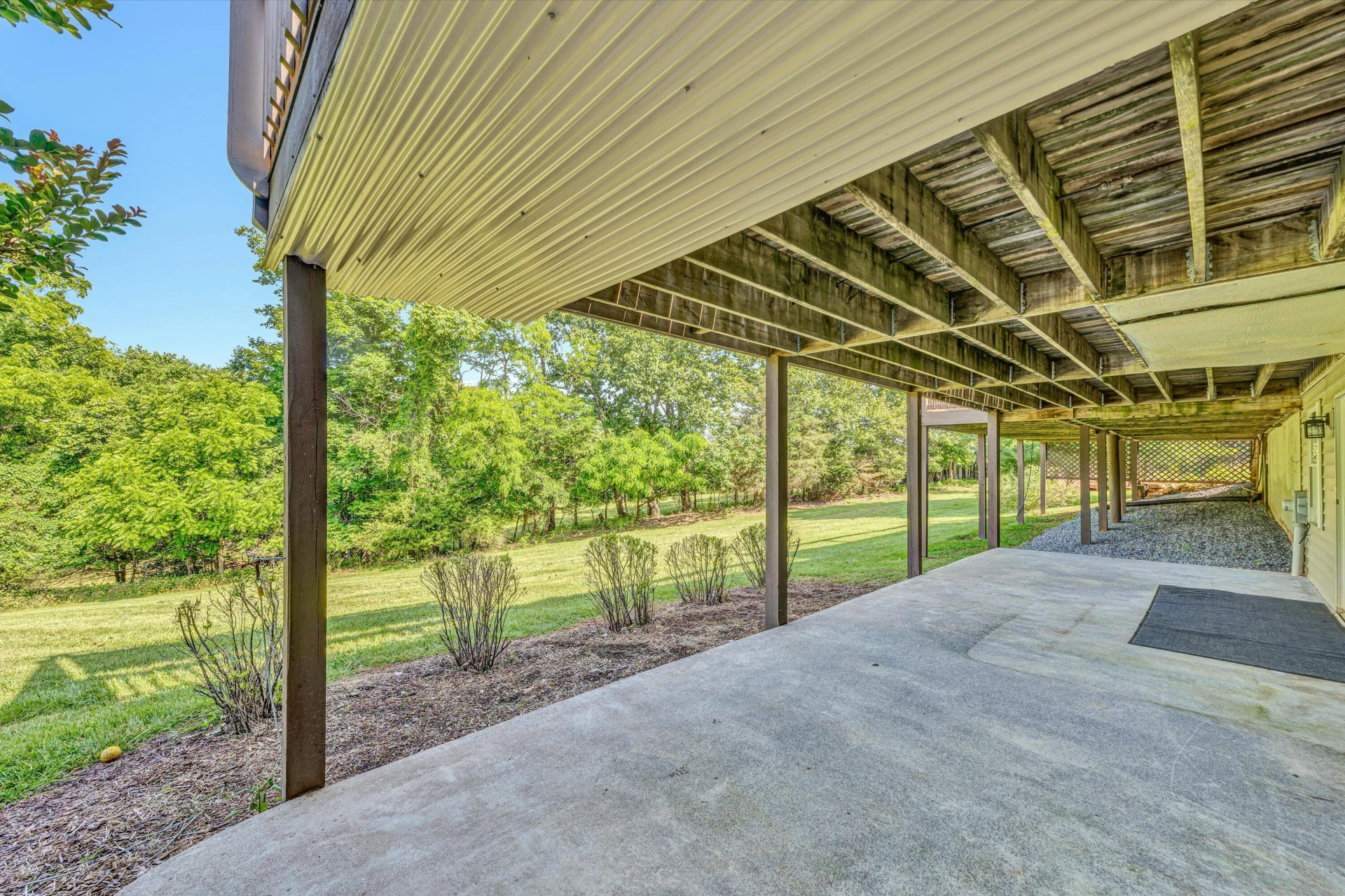 395 Middle Valley RD - Photo 48