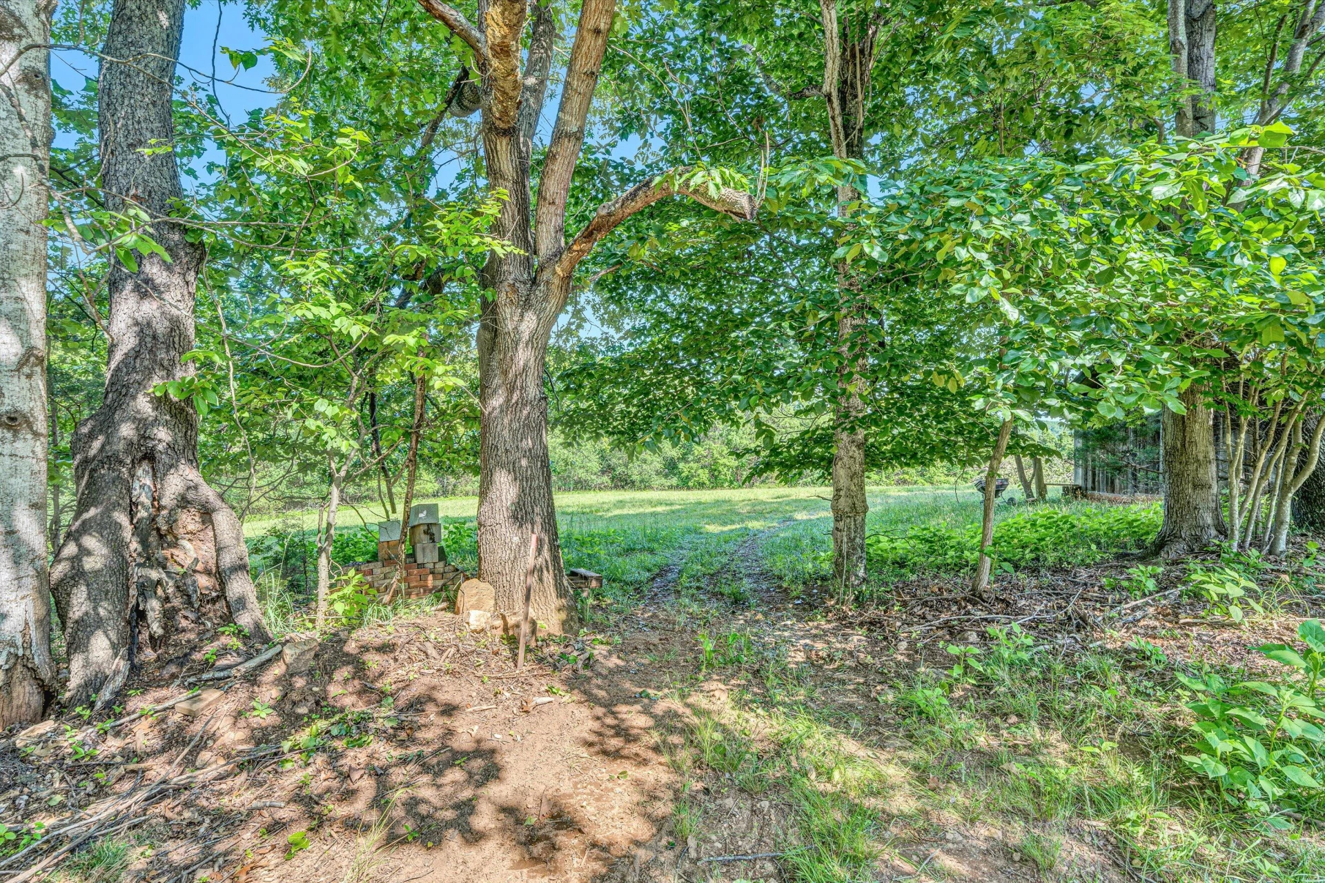 395 Middle Valley RD - Photo 57