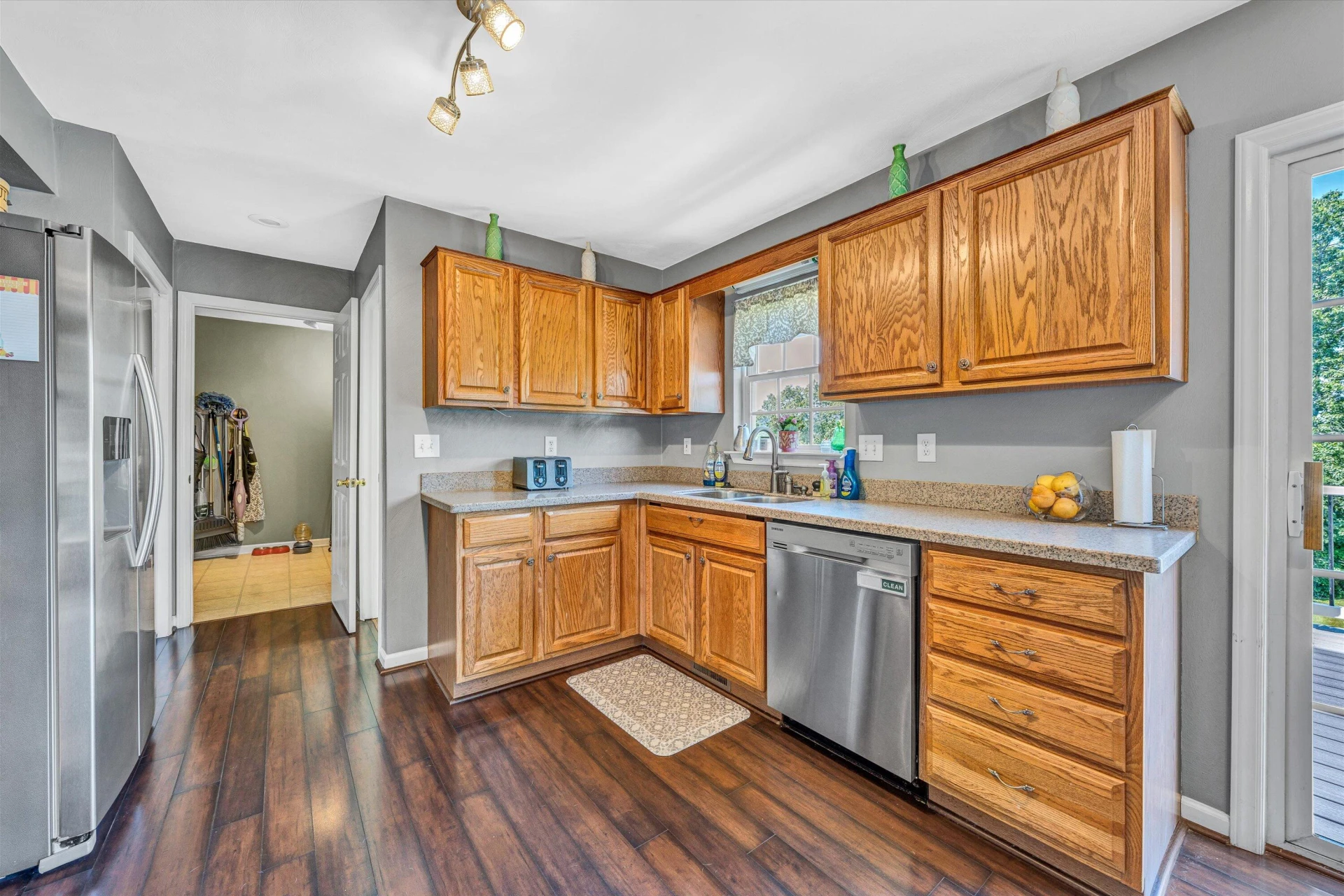 6131 Carolina TRL - Photo 10