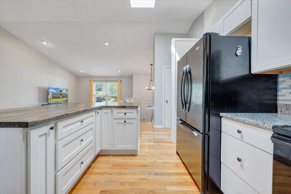7020 Autumn Wood LN - Photo 21