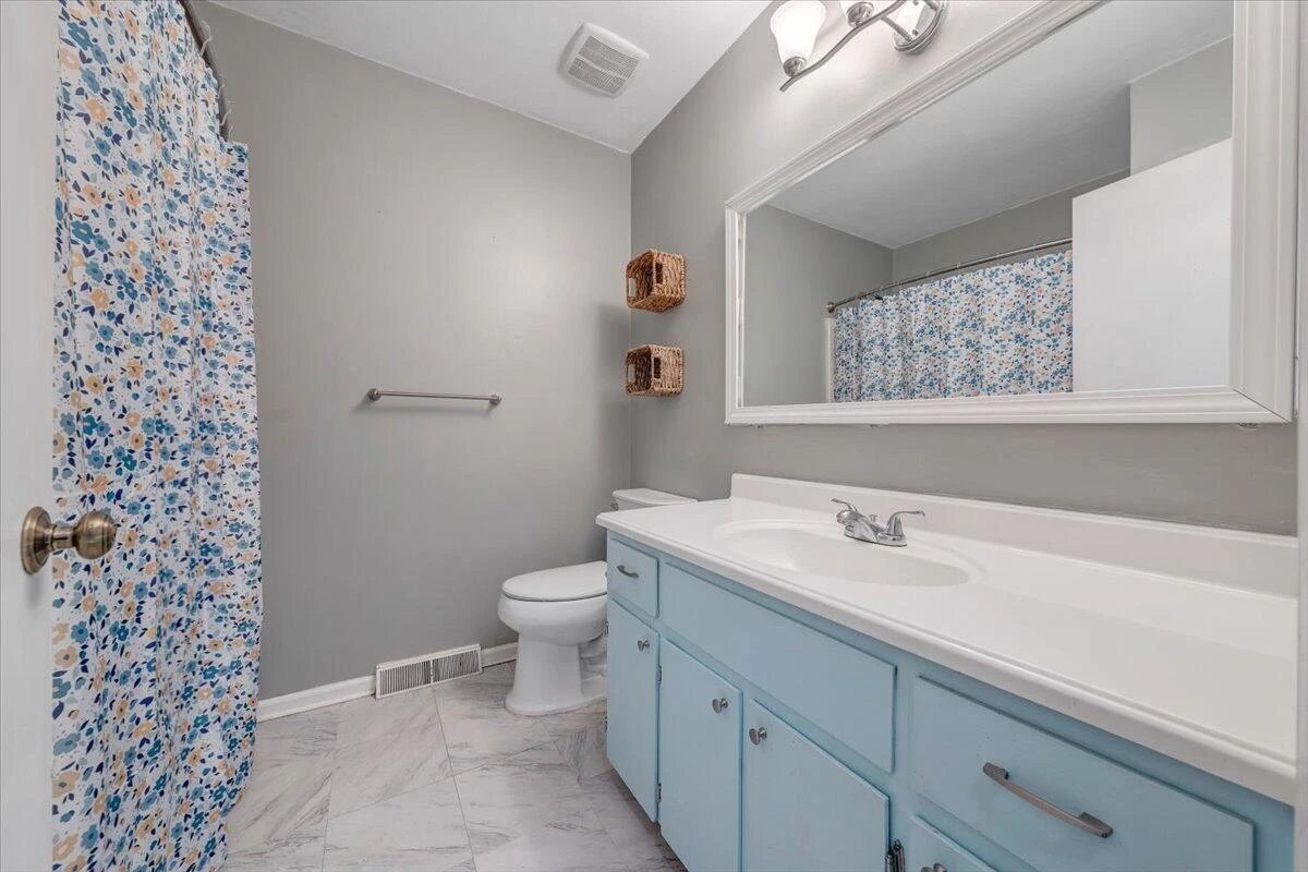 7020 Autumn Wood LN - Photo 23