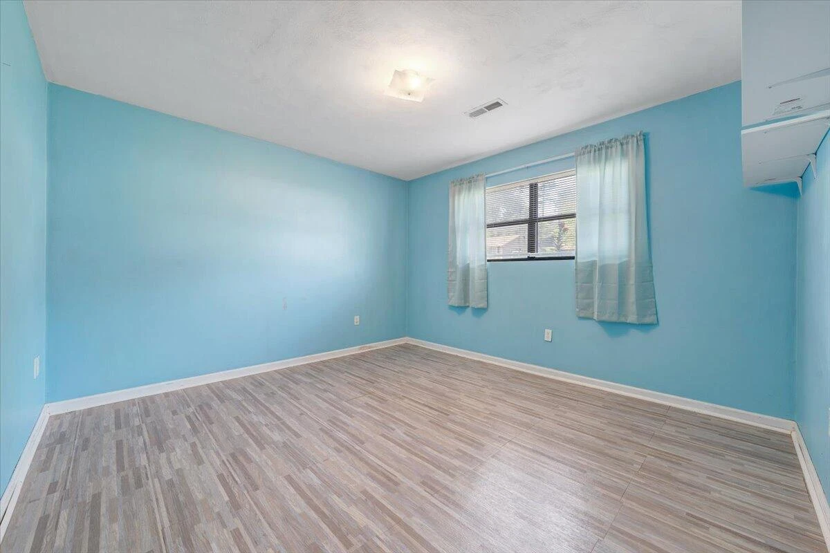 7020 Autumn Wood LN - Photo 33
