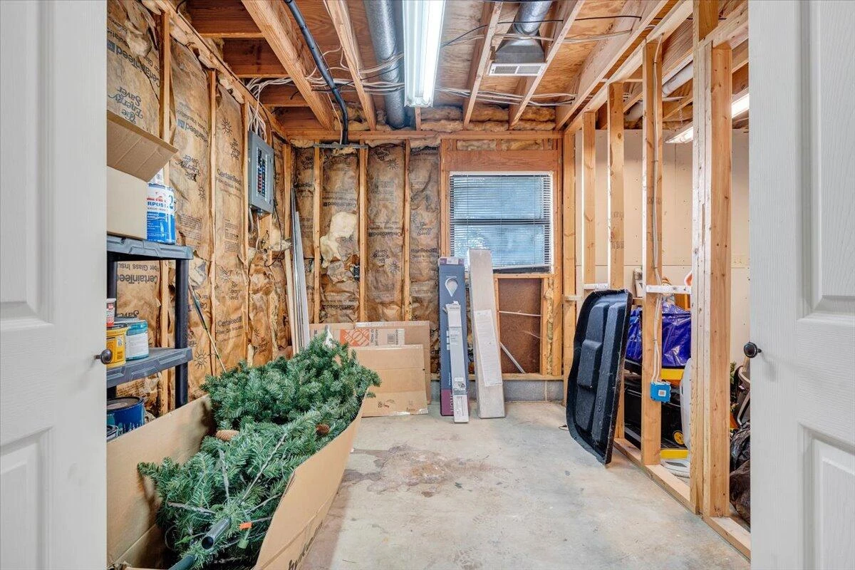 7020 Autumn Wood LN - Photo 38