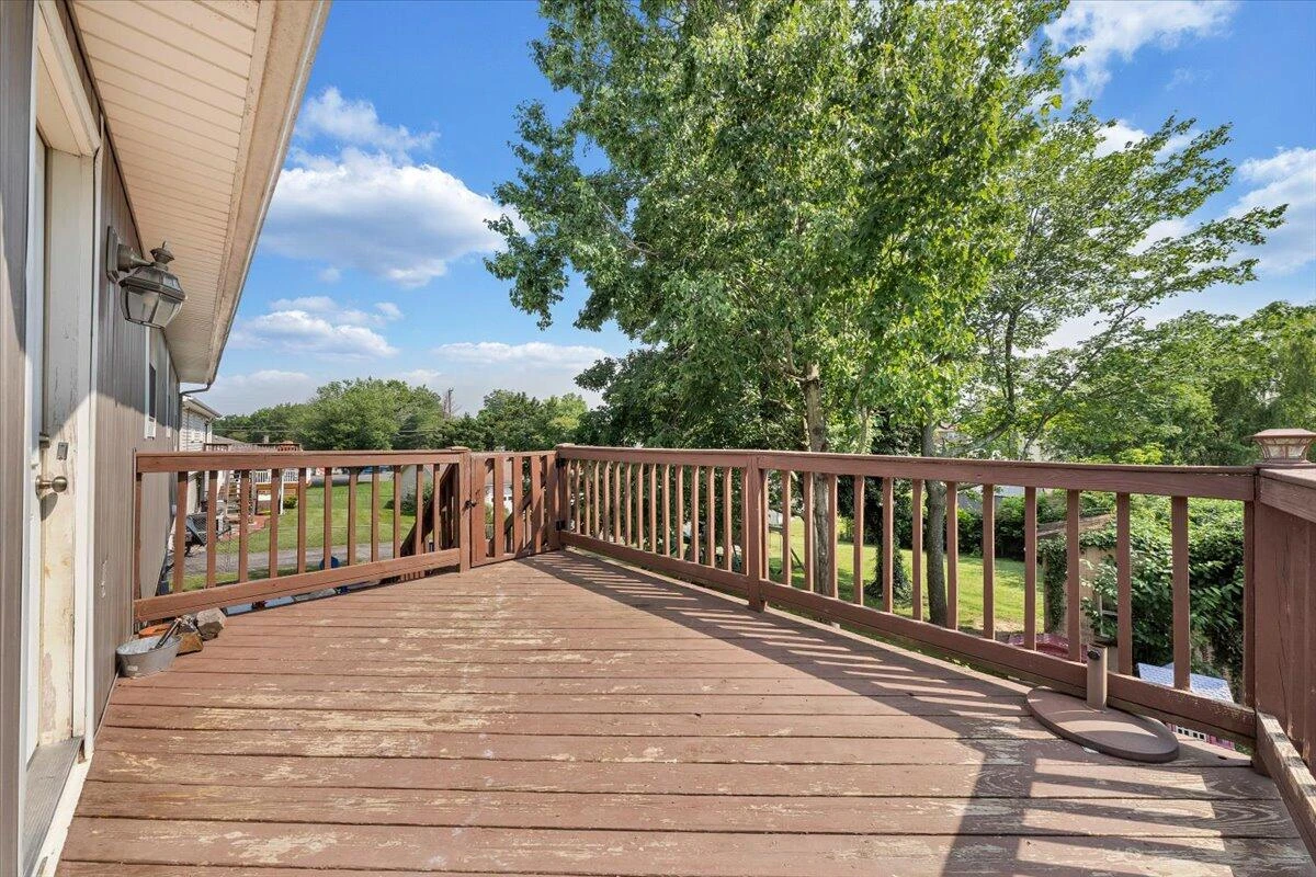 7020 Autumn Wood LN - Photo 40
