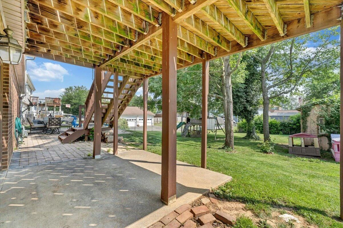 7020 Autumn Wood LN - Photo 48