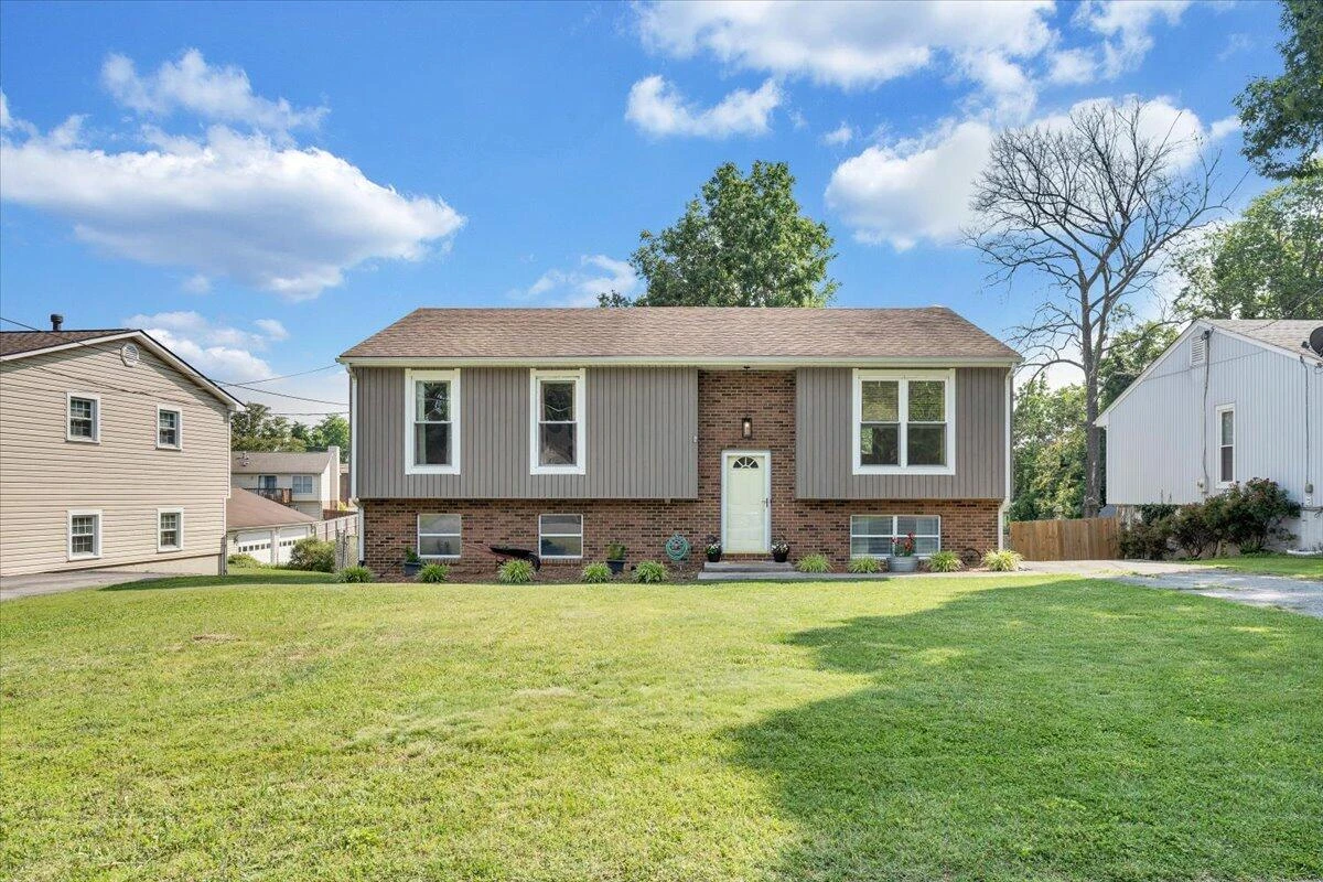 7020 Autumn Wood LN - Photo 51