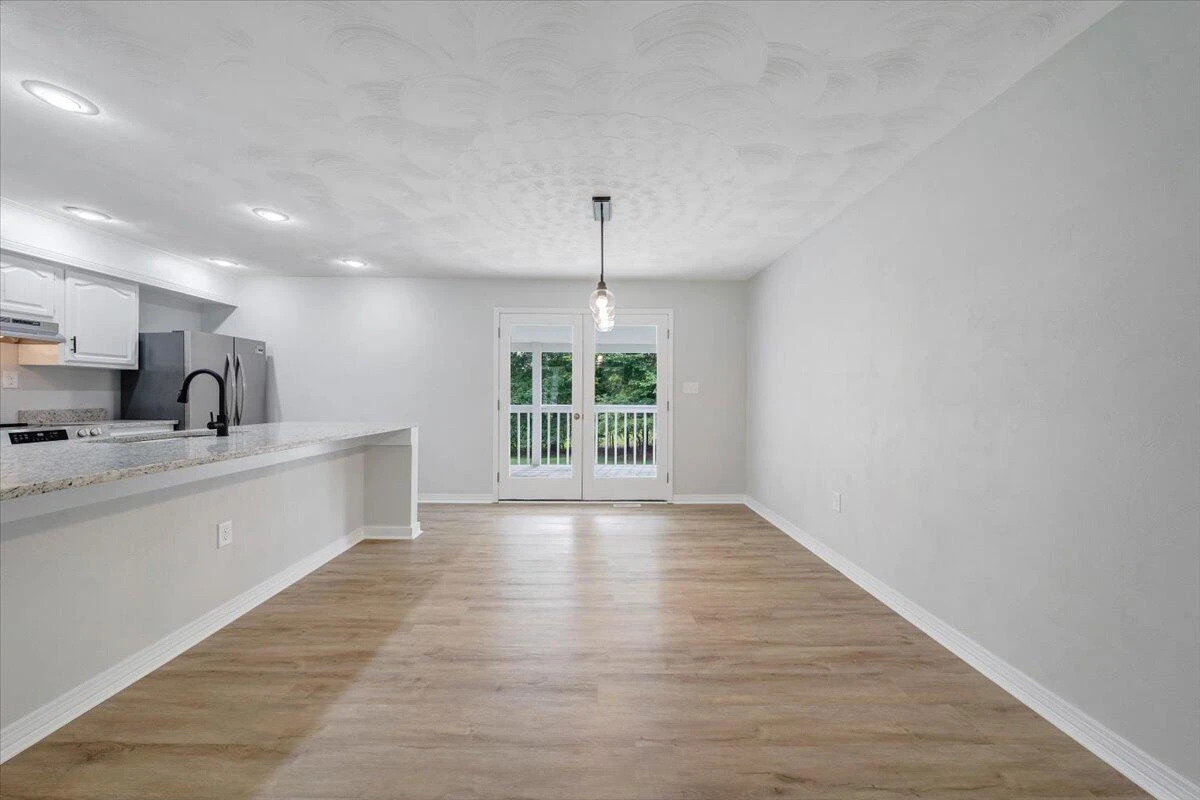 117 Lake Park DR - Photo 11