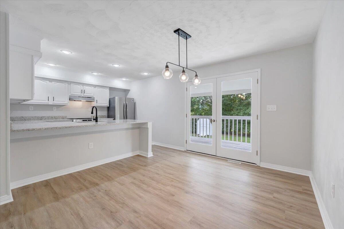 117 Lake Park DR - Photo 12