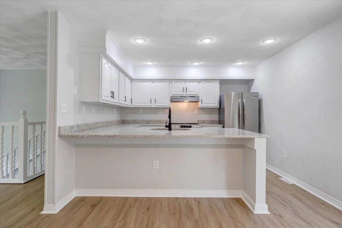 117 Lake Park DR - Photo 13