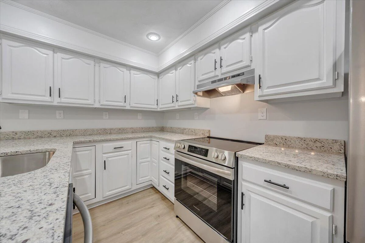 117 Lake Park DR - Photo 17