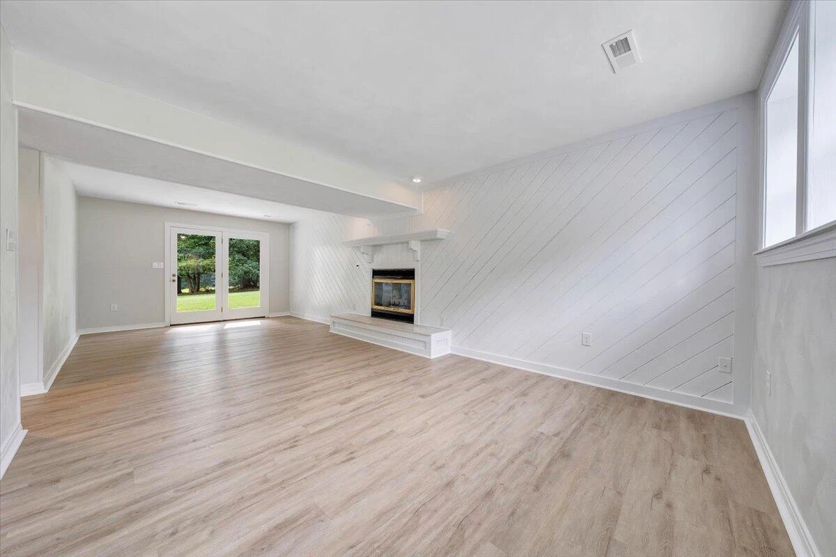 117 Lake Park DR - Photo 33