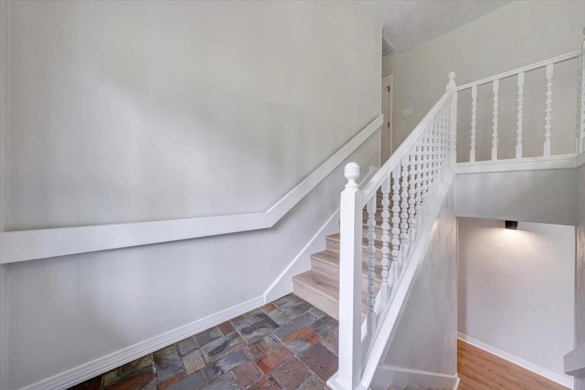 117 Lake Park DR - Photo 4