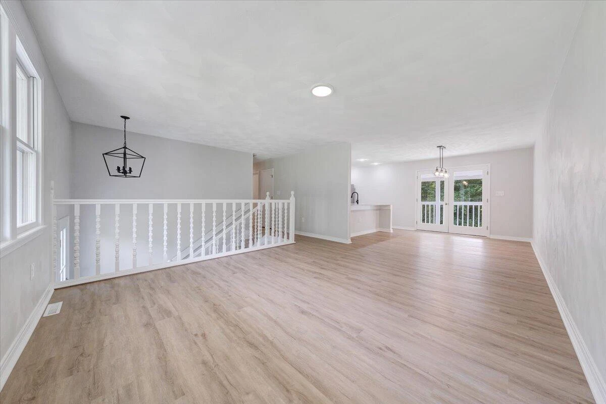 117 Lake Park DR - Photo 7