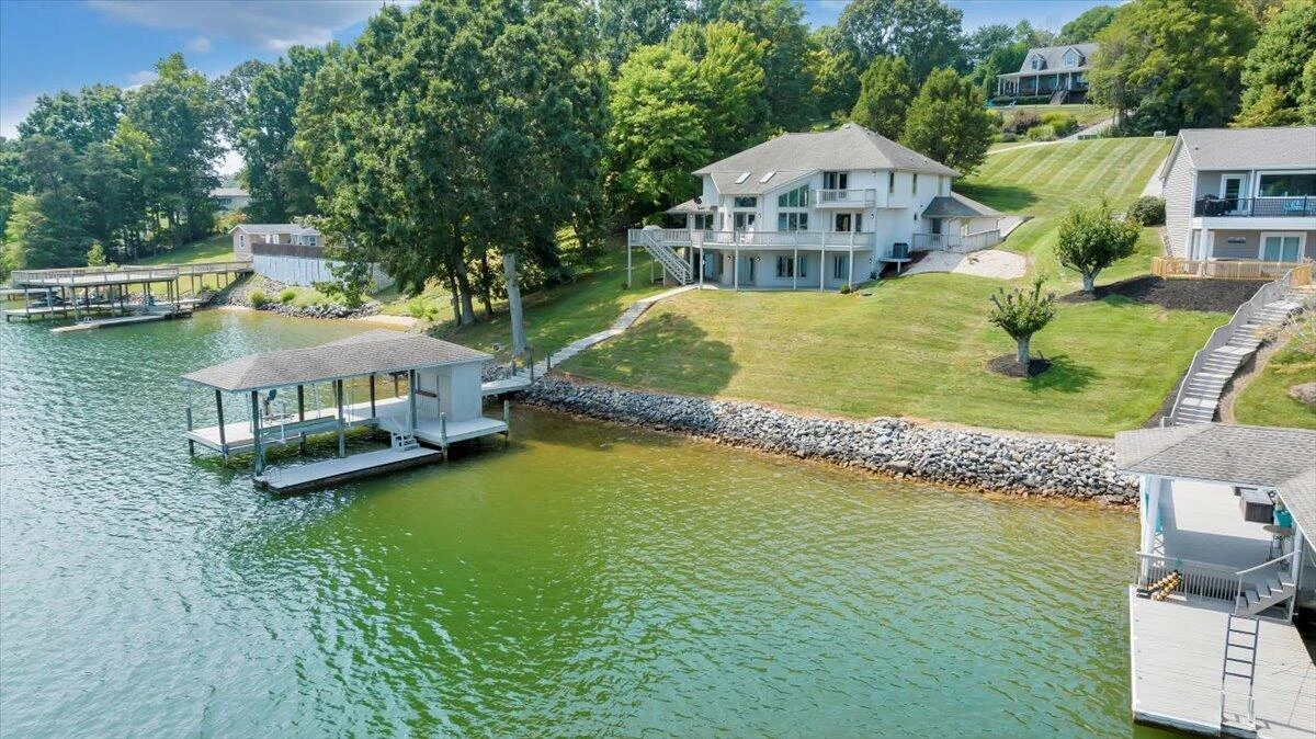 104 Lookout Pointe DR - Photo 3
