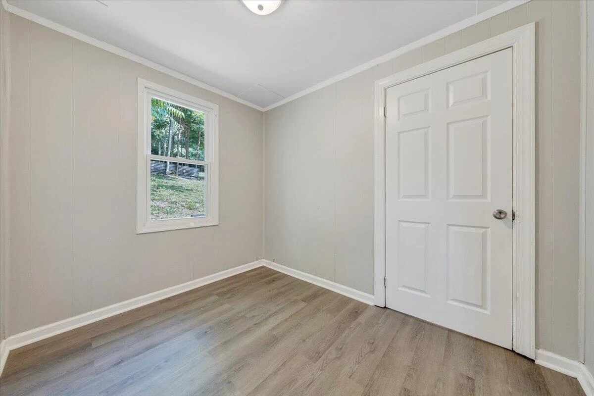 2109 Colgate ST - Photo 10