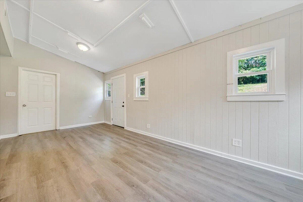 2109 Colgate ST - Photo 13
