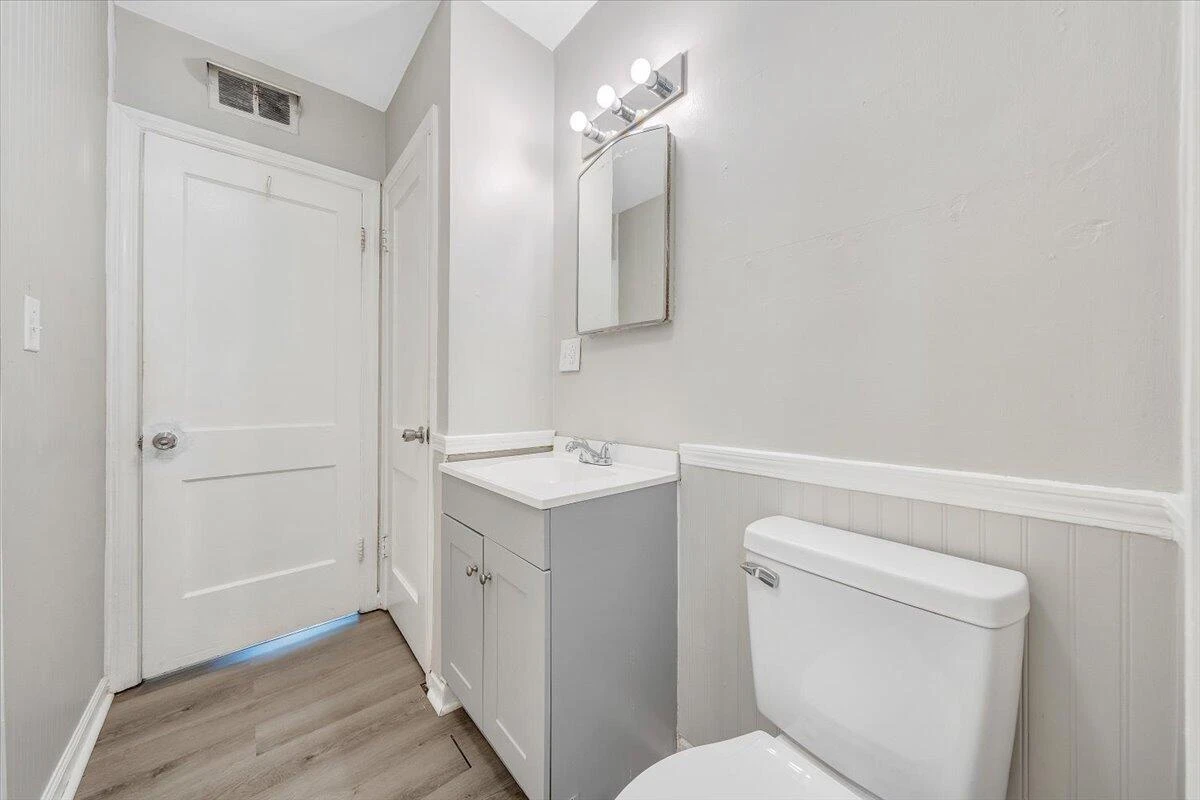 2109 Colgate ST - Photo 15