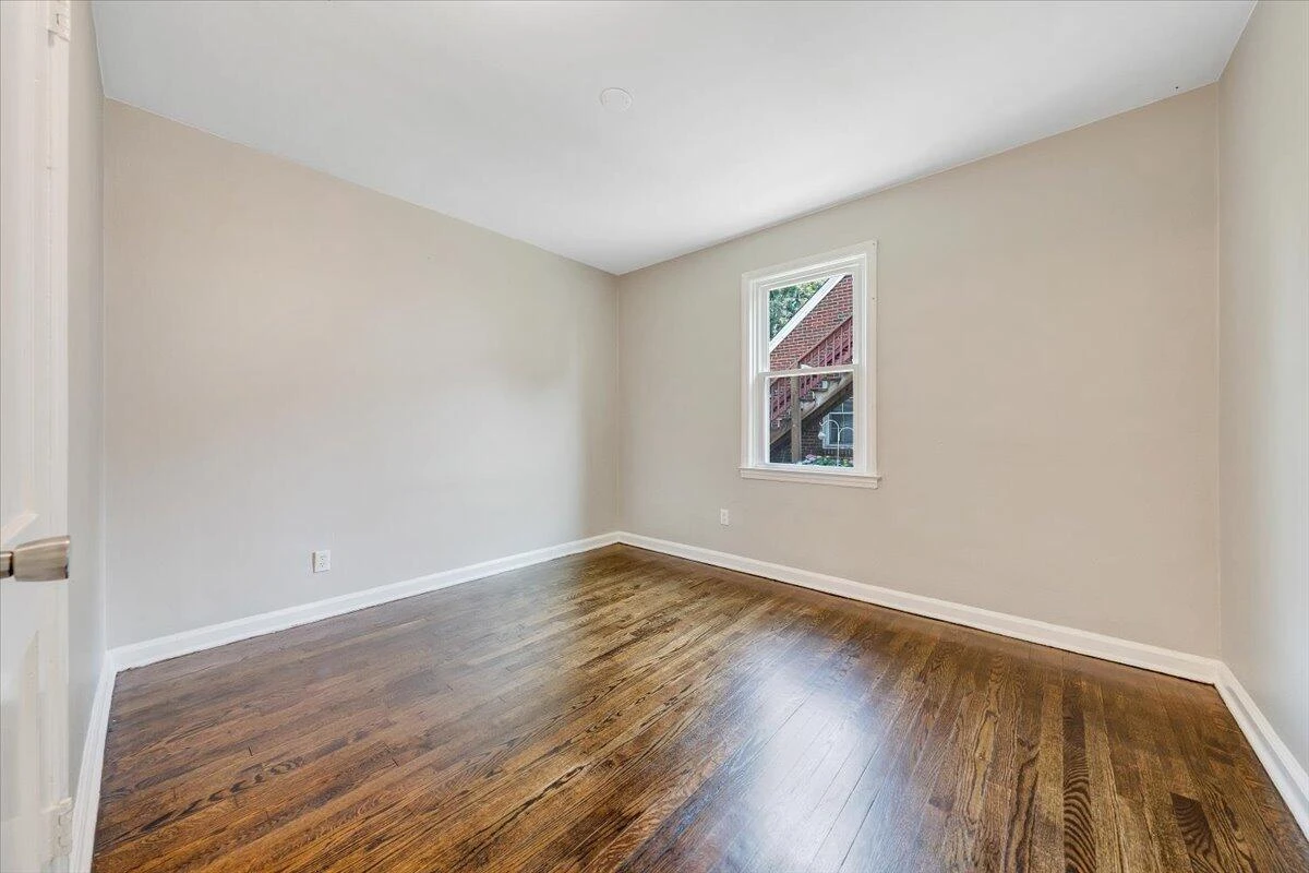 2109 Colgate ST - Photo 17