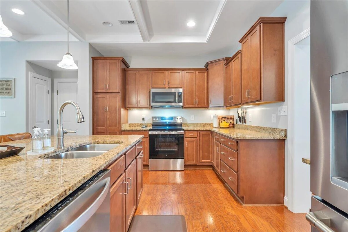 5665 Sullivan LN - Photo 22