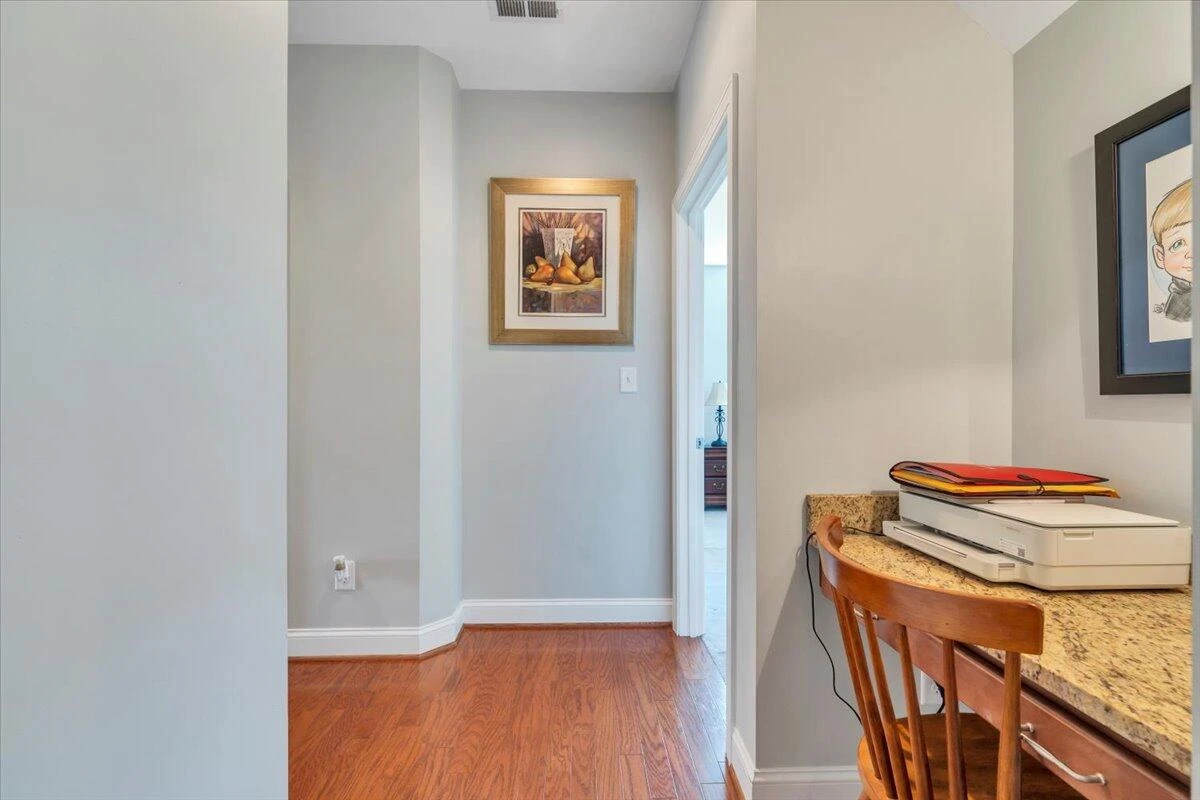 5665 Sullivan LN - Photo 29