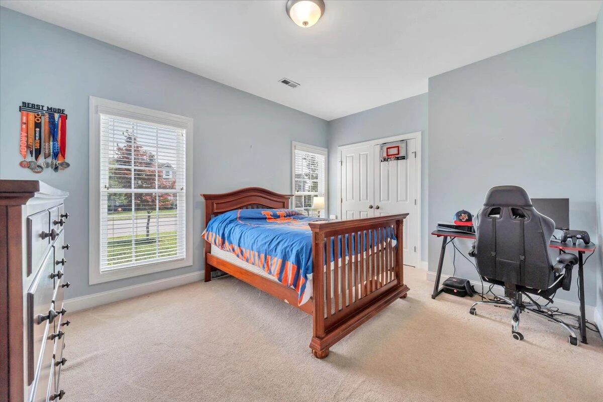 5665 Sullivan LN - Photo 41
