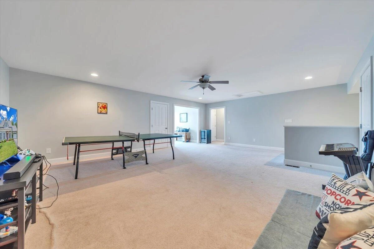 5665 Sullivan LN - Photo 49