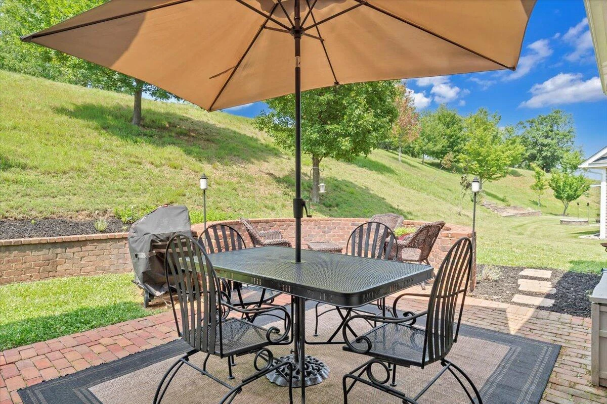 5665 Sullivan LN - Photo 51