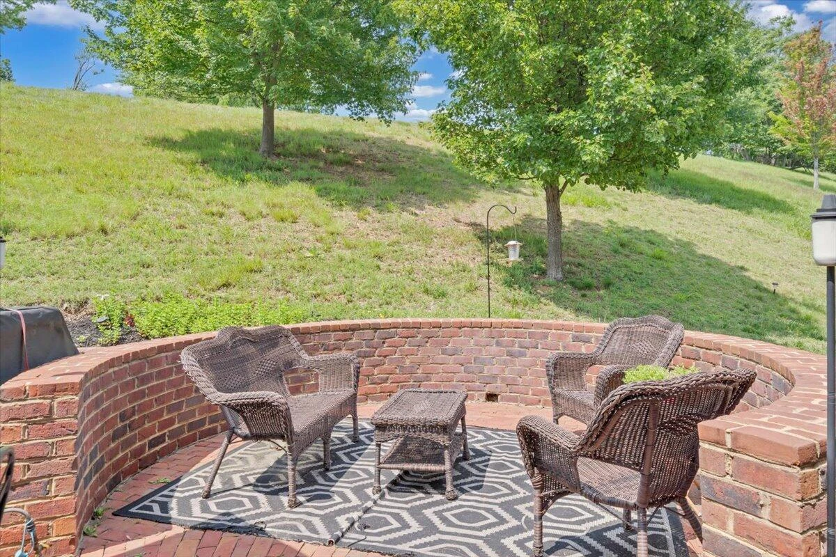 5665 Sullivan LN - Photo 52