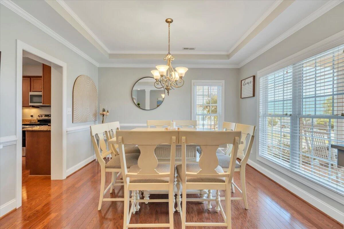 5665 Sullivan LN - Photo 10