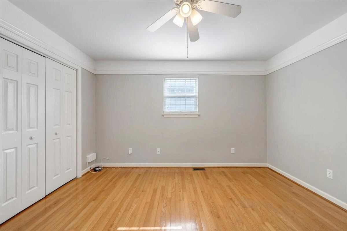 715 Stonewall ST - Photo 13
