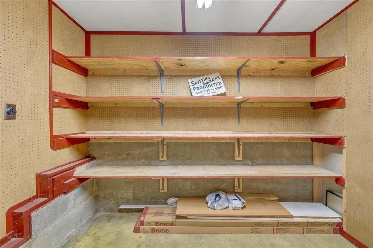 715 Stonewall ST - Photo 29
