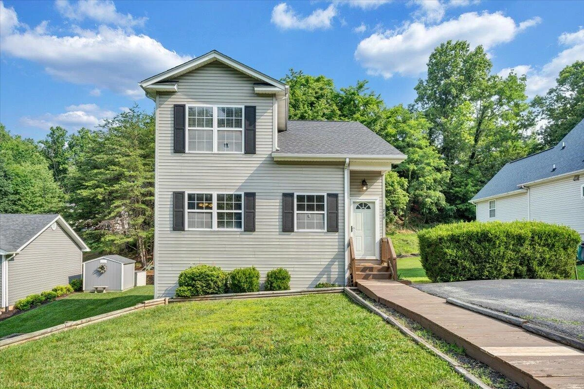 715 Stonewall ST - Photo 44