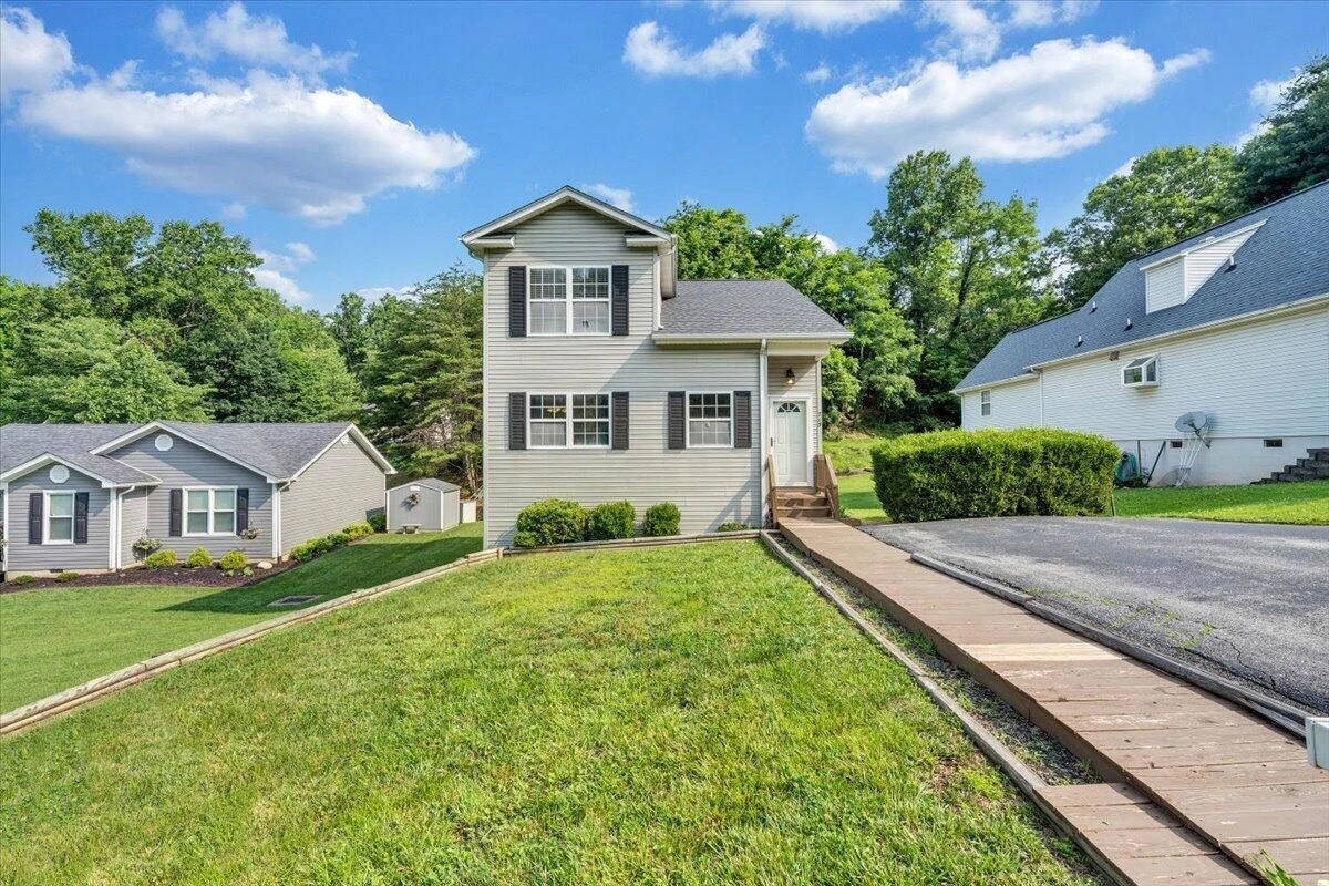 715 Stonewall ST - Photo 45