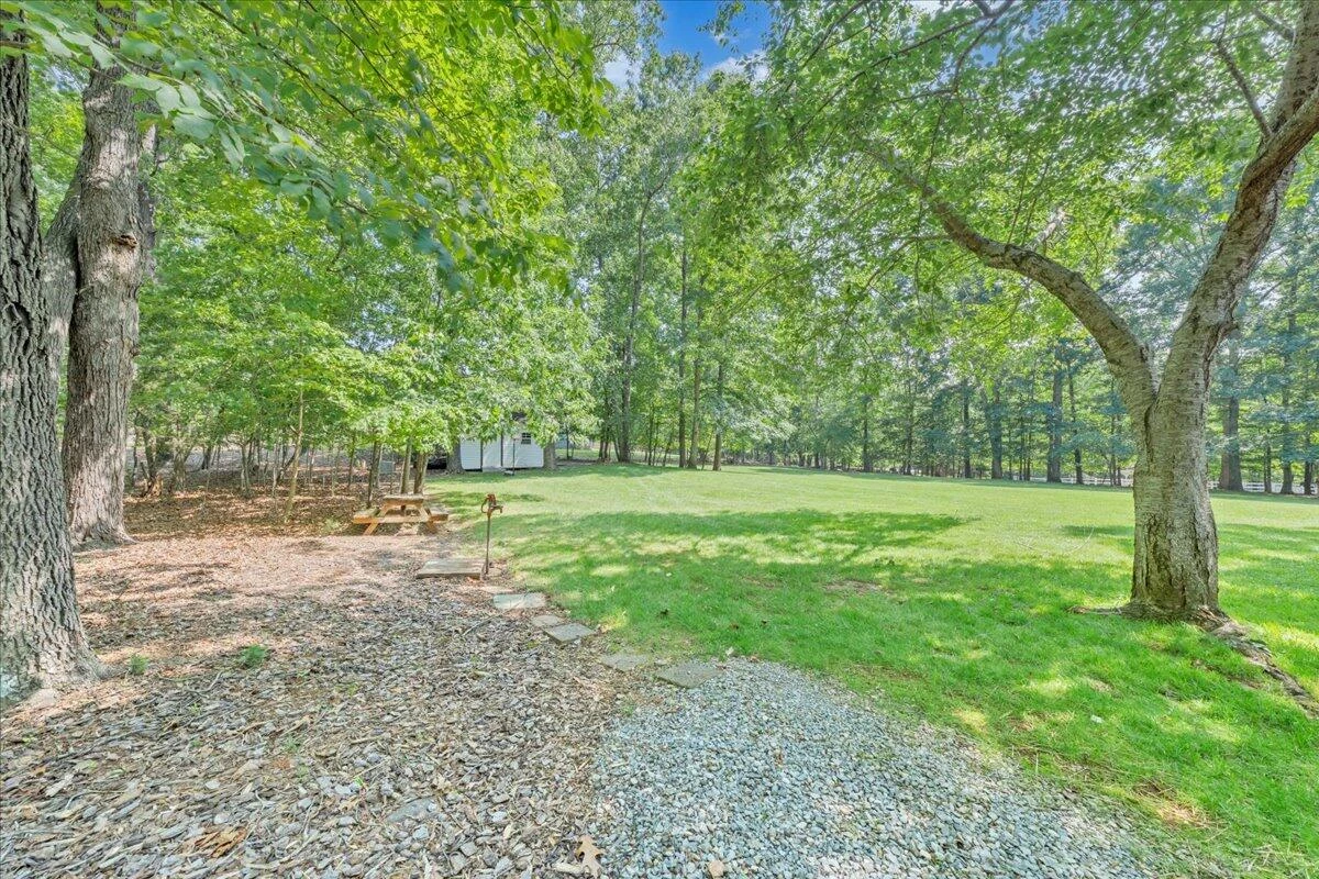 201 Byway RD - Photo 43