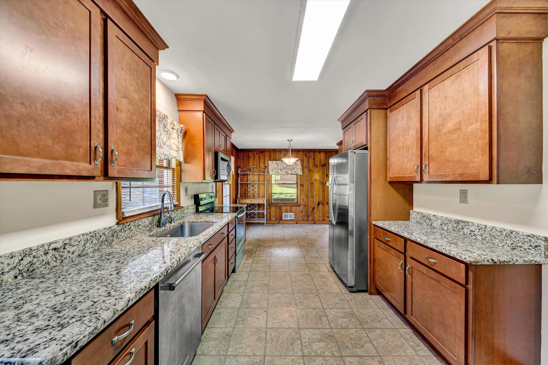 2527 Northminster RD - Photo 8