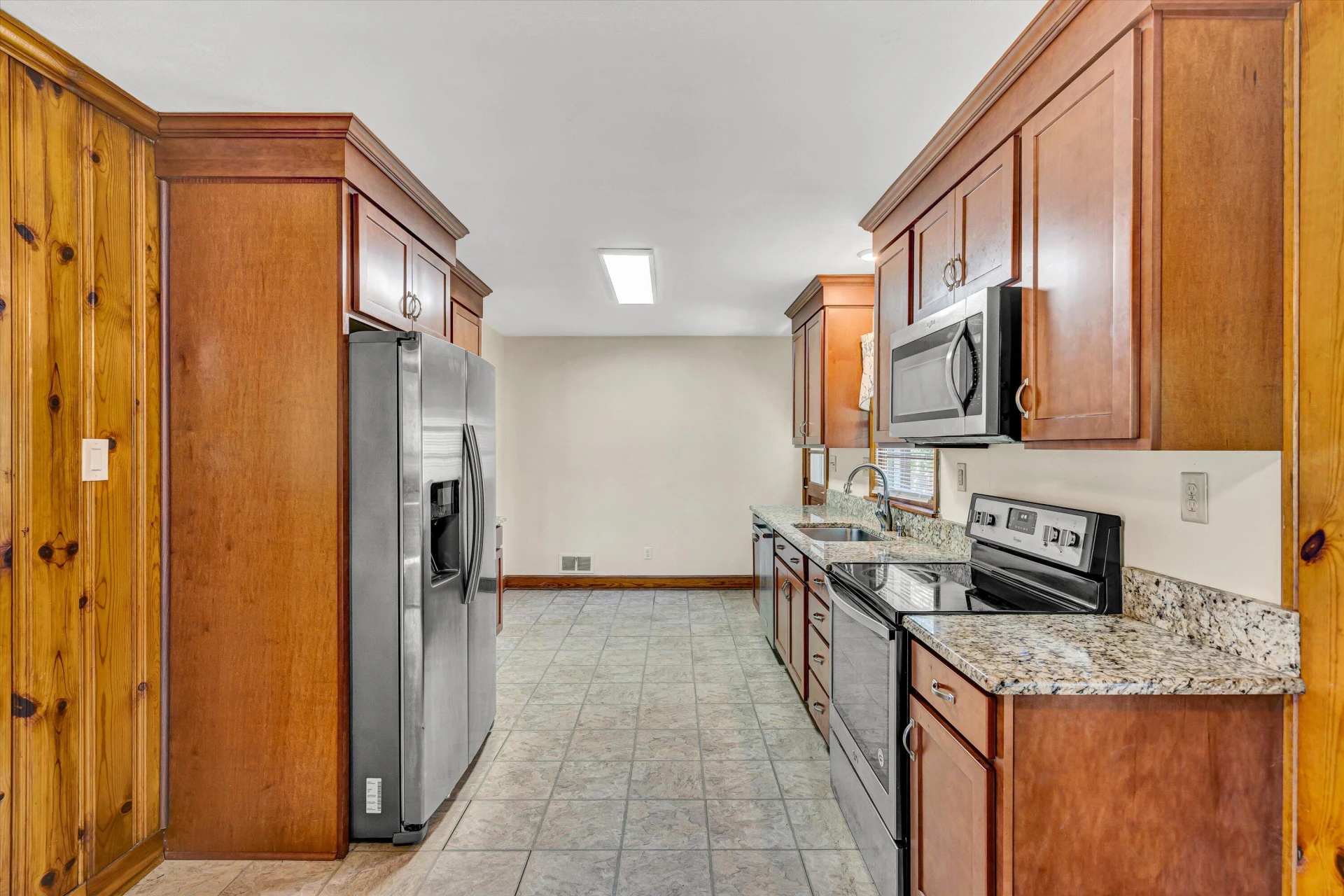 2527 Northminster RD - Photo 10