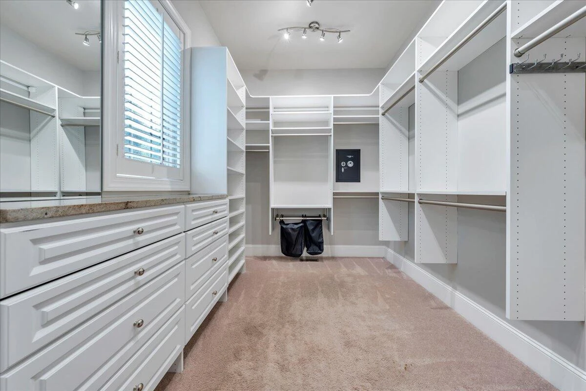 6491 Hidden Woods DR - Photo 29
