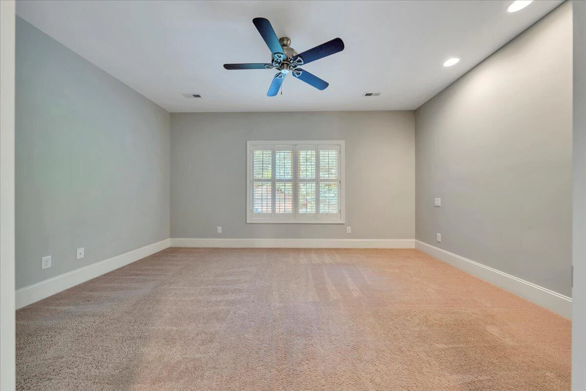 6491 Hidden Woods DR - Photo 32
