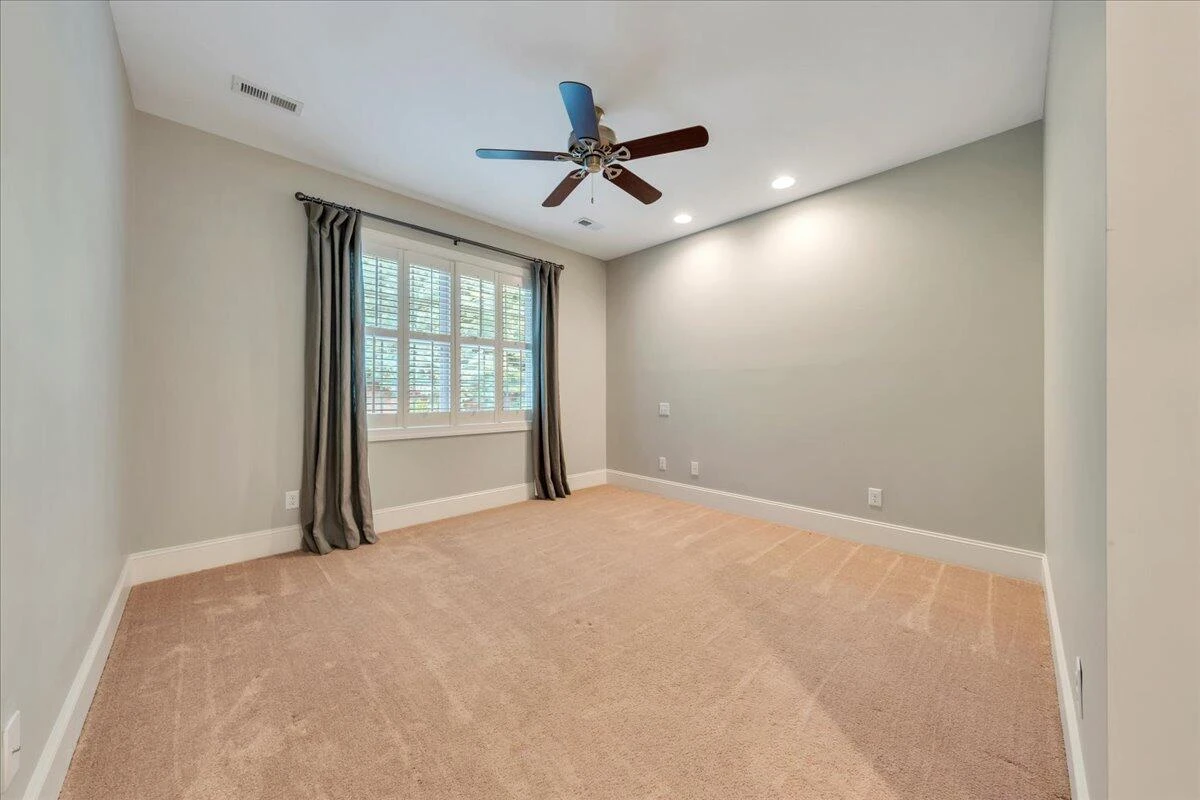 6491 Hidden Woods DR - Photo 40