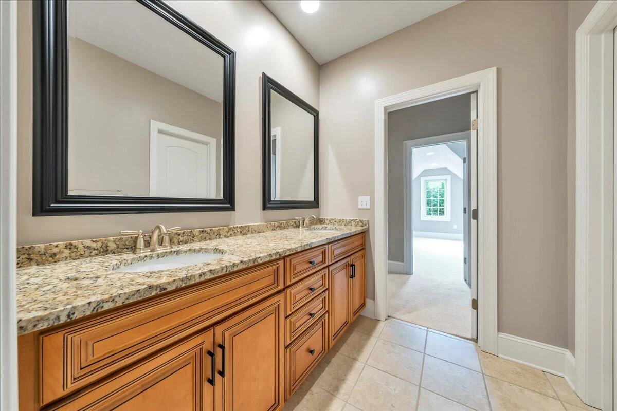 6491 Hidden Woods DR - Photo 43