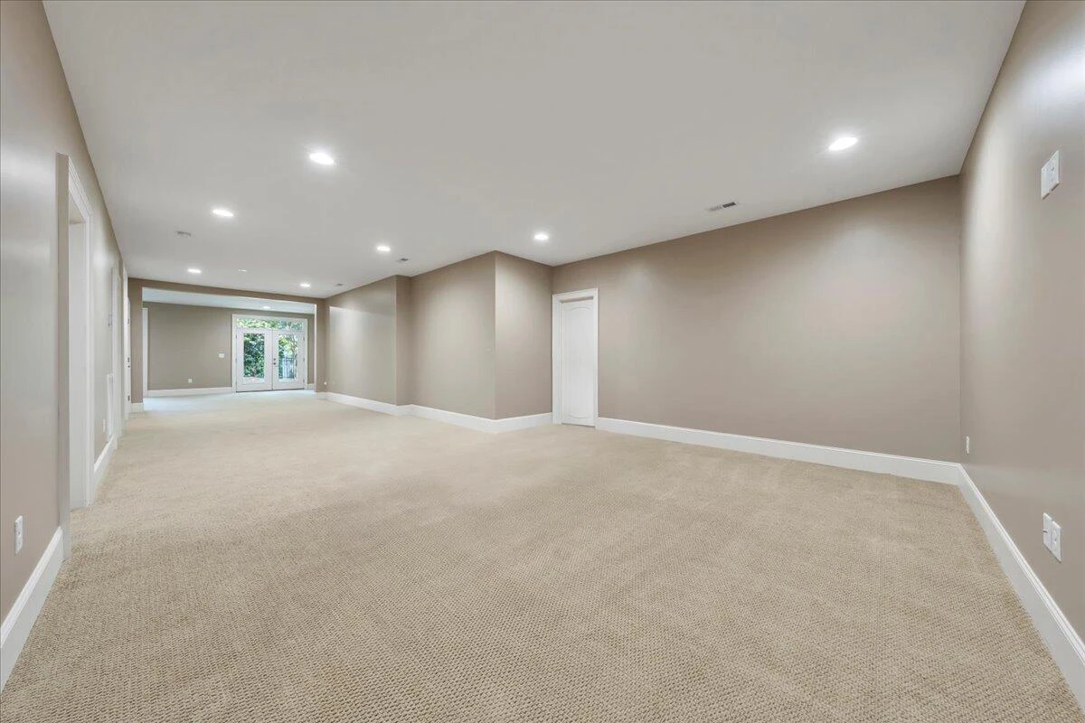 6491 Hidden Woods DR - Photo 53