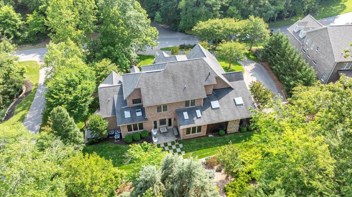 6491 Hidden Woods DR - Photo 68