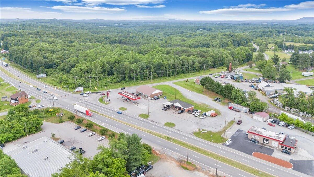 11498 Virgil H Goode HWY - Photo 26